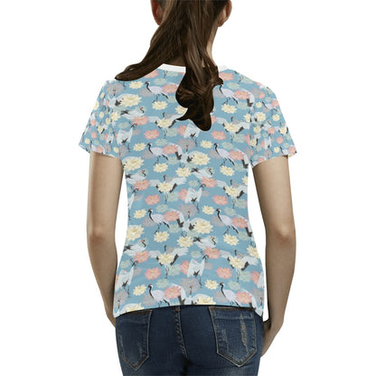 Water Lily Print Design LKS304 Women's  T-shirt