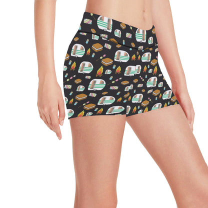 Camper marshmallow Camping Design Print Yoga Shorts
