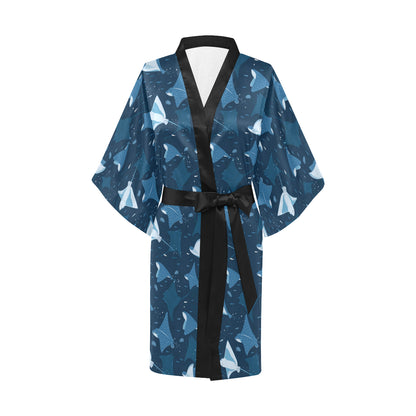 Manta Ray Pattern Print Design 02 Women's Short Kimono
