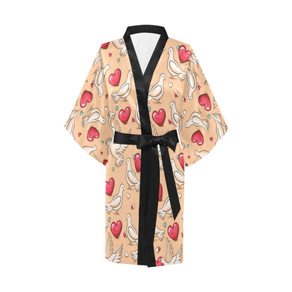 Pigeon Heart Pattern Print Design 04 Women's Short Kimono