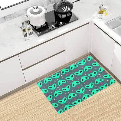 Alien Head Heart Pattern Print Design 03 Kitchen Mat