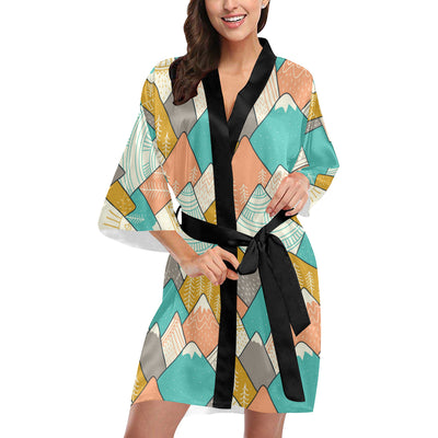 Mountain Pattern Print Design 02 Women's Short Kimono