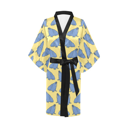 Walrus Pattern Print Design 02 Women's Short Kimono