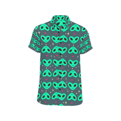 Alien Head Heart Pattern Print Design 03 Men's Short Sleeve Button Up Shirt