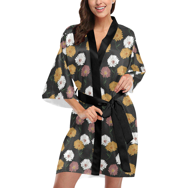 Daisy Pattern Print Design DS04 Women's Short Kimono