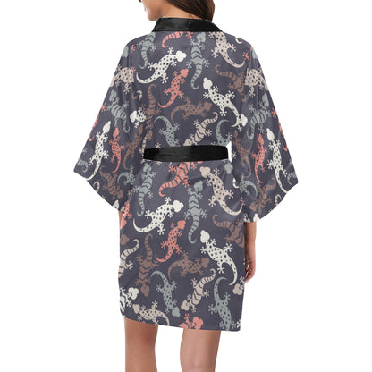 Gecko Pattern Print Design 02 Women's Short Kimono