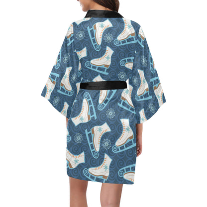 Ice Skate Pattern Print Design 01 Women's Short Kimono