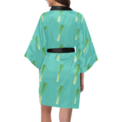 Leek Pattern Print Design 01 Women's Short Kimono
