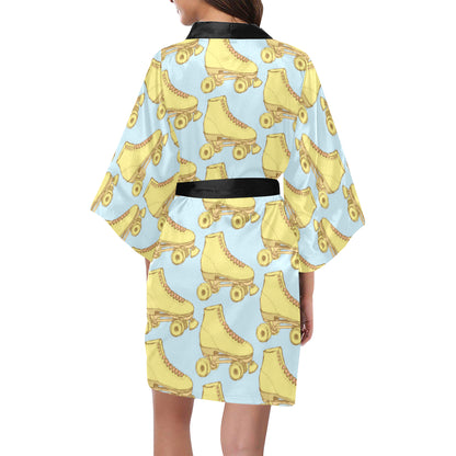 Roller skate Pattern Print Design A03 Women's Short Kimono