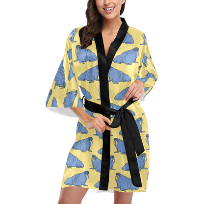 Walrus Pattern Print Design 02 Women's Short Kimono