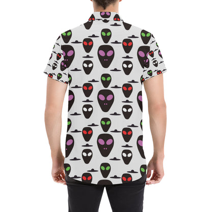 Alien Pattern Print Design 06 Men's Short Sleeve Button Up Shirt