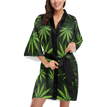 Pot Leaf Pattern Print Design A03 Women's Short Kimono