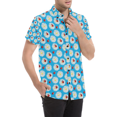 Ladybug with Daisy Themed Print Pattern Men's Short Sleeve Button Up Shirt