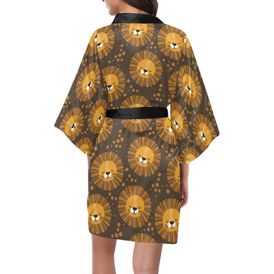 Lion Cartoon Pattern Print Design 01 Women's Short Kimono