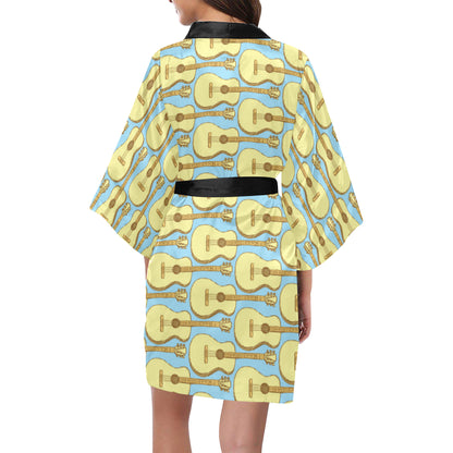 Acoustic Guitar Pattern Print Design 03 Women's Short Kimono