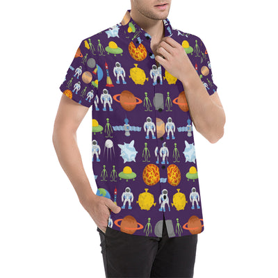 Alien Astronaut Planet Men's Short Sleeve Button Up Shirt