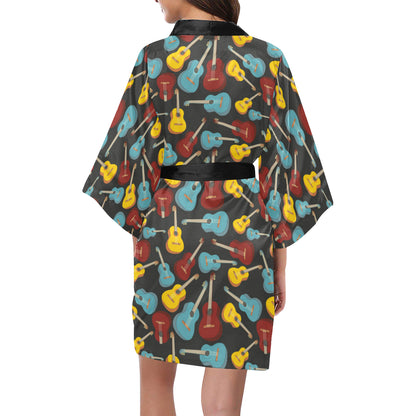 Acoustic Guitar Pattern Print Design 01 Women's Short Kimono