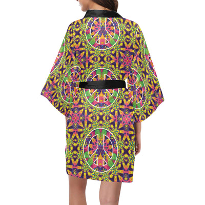 Peace Sign Pattern Print Design A04 Women's Short Kimono