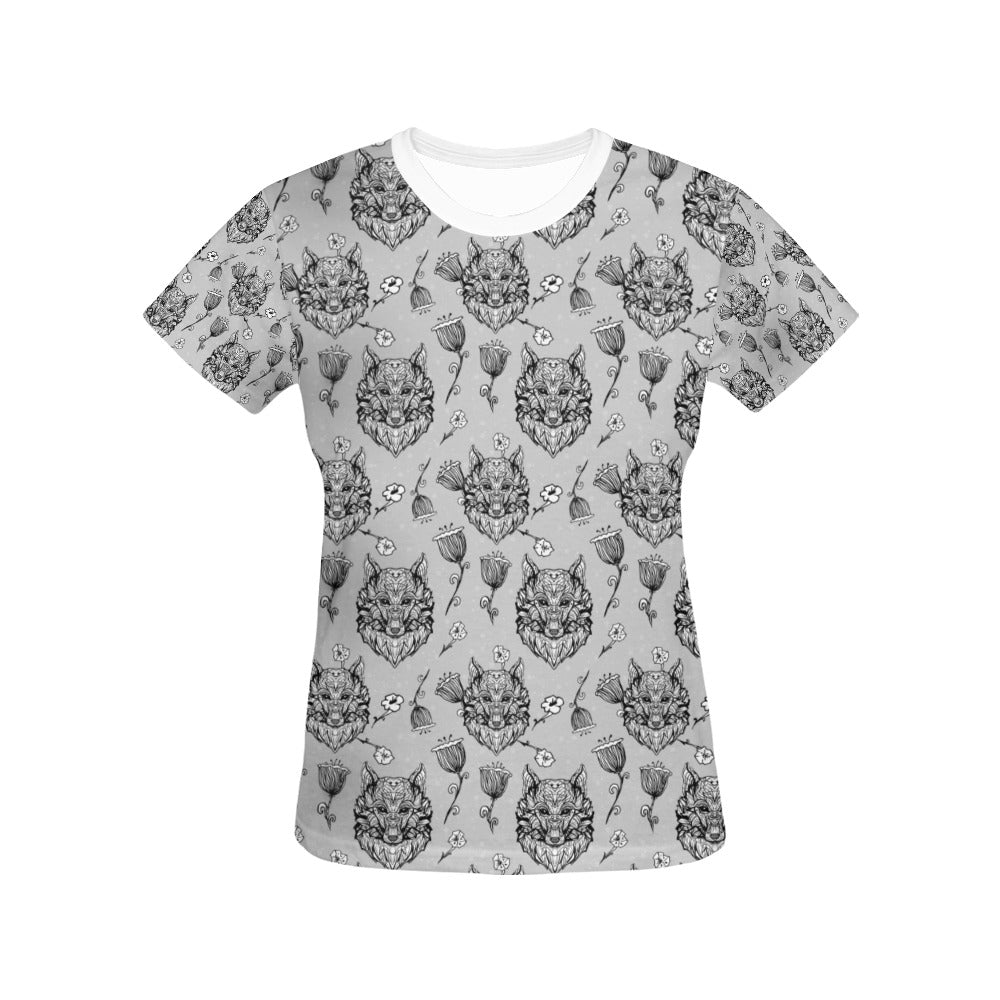 Tribal Pattern Print Design LKS306 Women's  T-shirt
