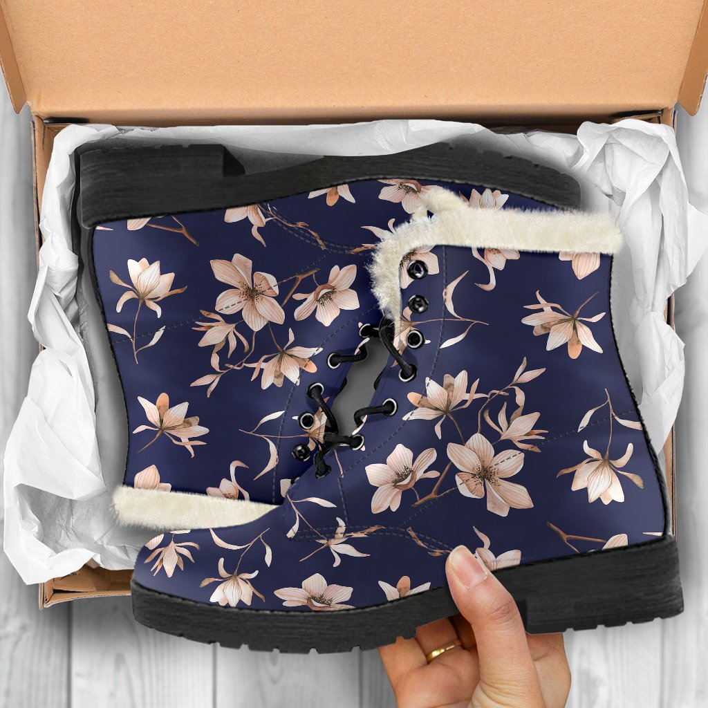 Beautiful Floral Pattern Faux Fur Leather Boots