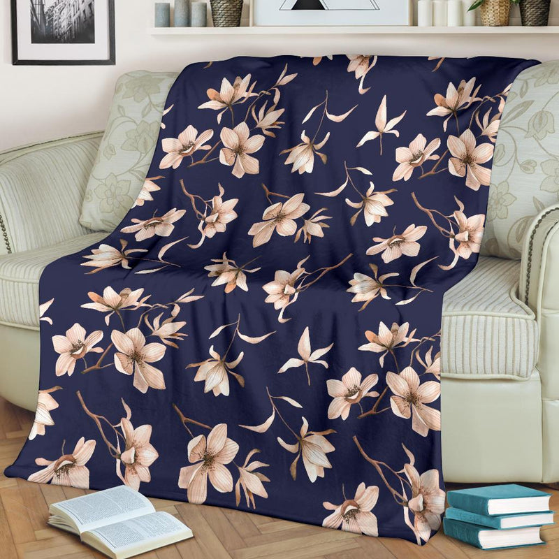 Beautiful Floral Pattern Fleece Blanket