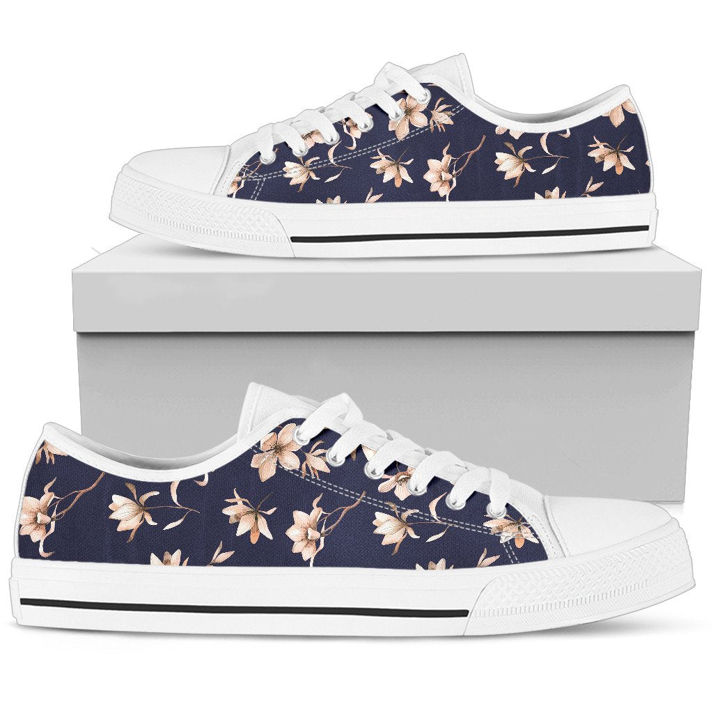 Beautiful Floral Pattern Men Low Top Shoes