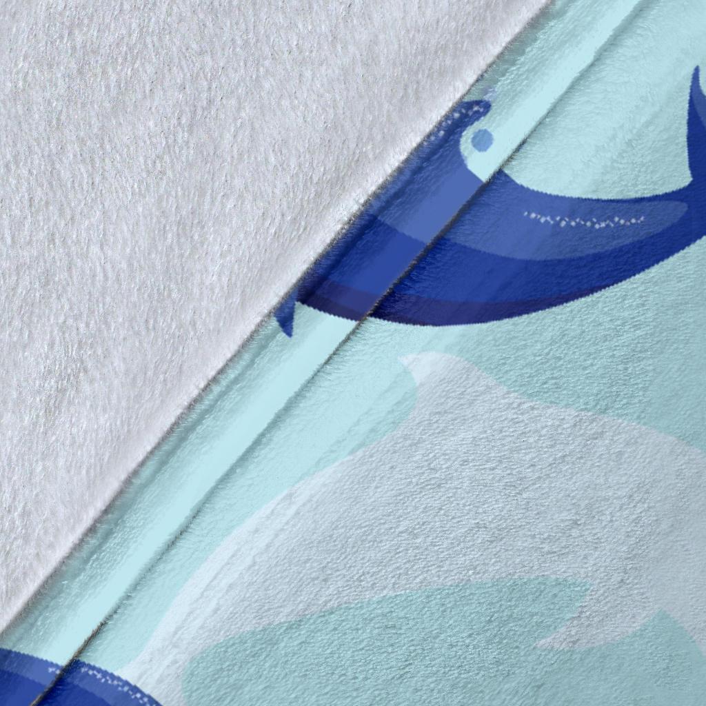 Dolphin Heart Pattern Fleece Blanket