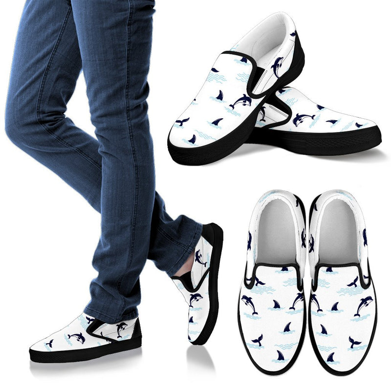 Dolphin Jumping Men Canvas Slip On Shoes