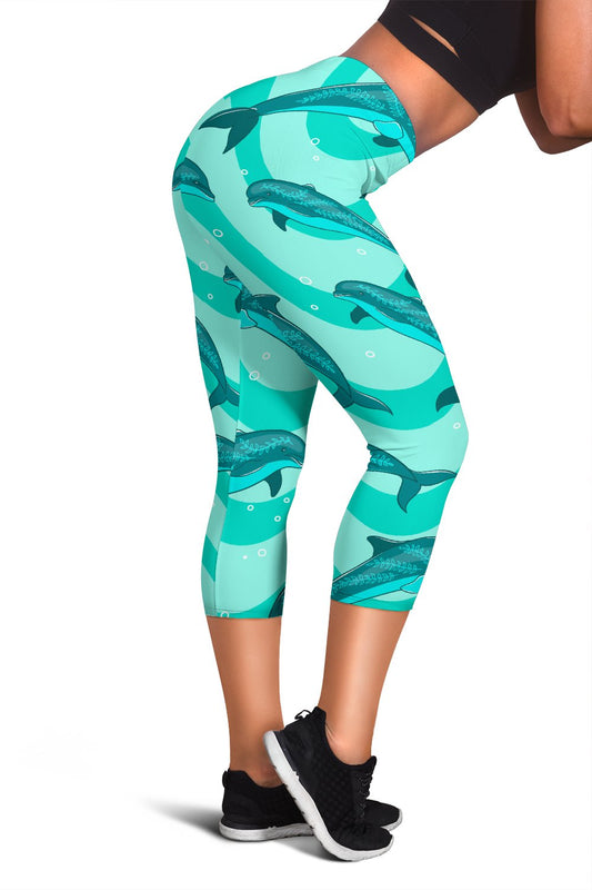 Dolphin Wave Print Women Capris