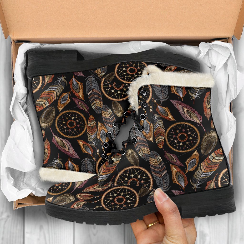 Dream Catcher Embroidered Style Faux Fur Leather Boots