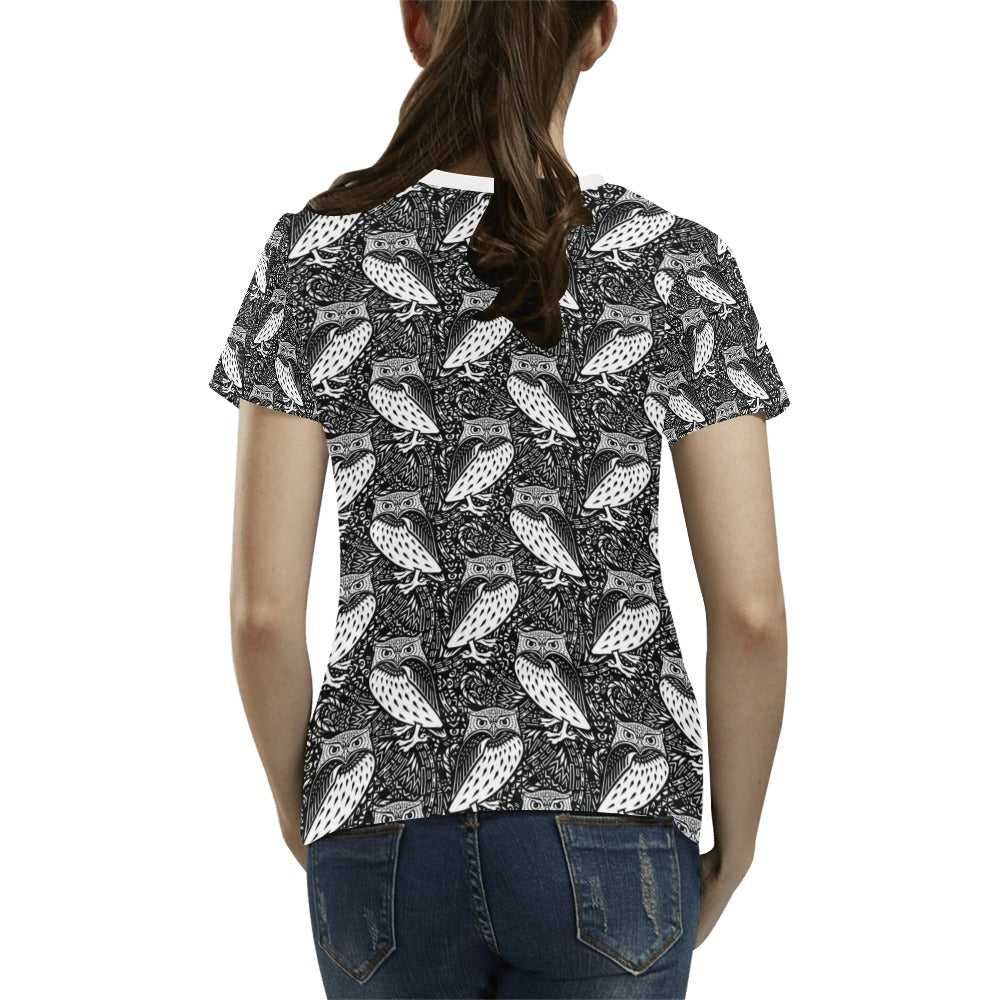 Tribal Pattern Print Design LKS308 Women's  T-shirt