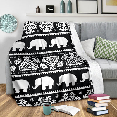 Elephant Pattern Fleece Blanket