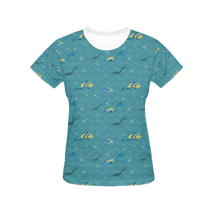 Scuba Driving Pattern Print Design LKS306 Women's  T-shirt