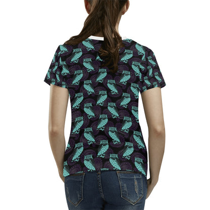Tribal Pattern Print Design LKS3010 Women's  T-shirt