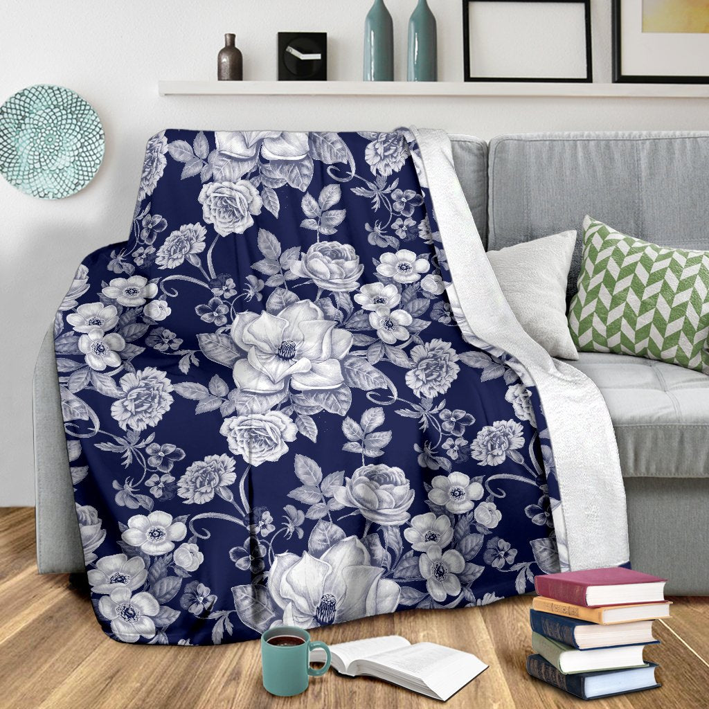 Floral Infrared Pattern Fleece Blanket