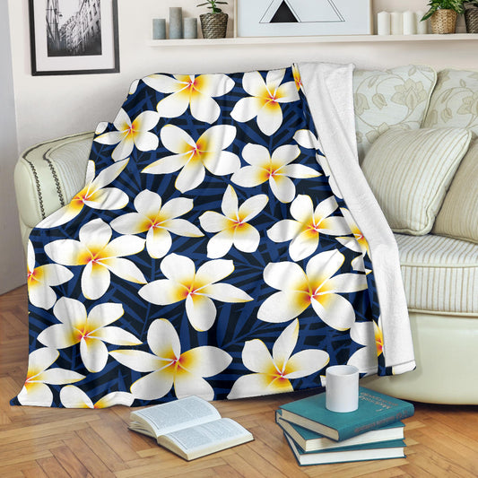 Plumeria Pattern Print Design PM026 Fleece Blanket
