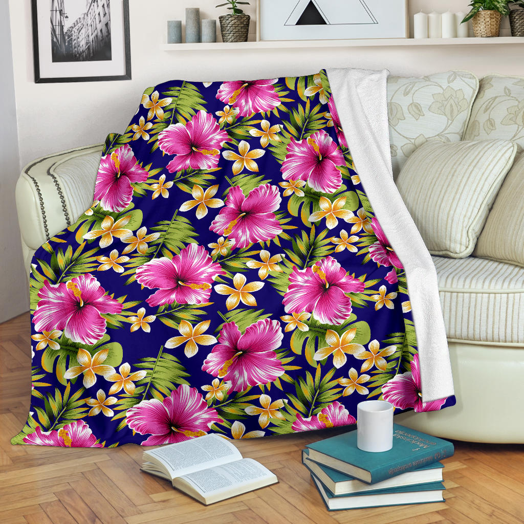 Pink Hibiscus Pattern Print Design HB027 Fleece Blanket