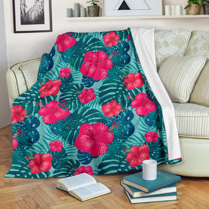 Red Hibiscus Pattern Print Design HB017 Fleece Blanket