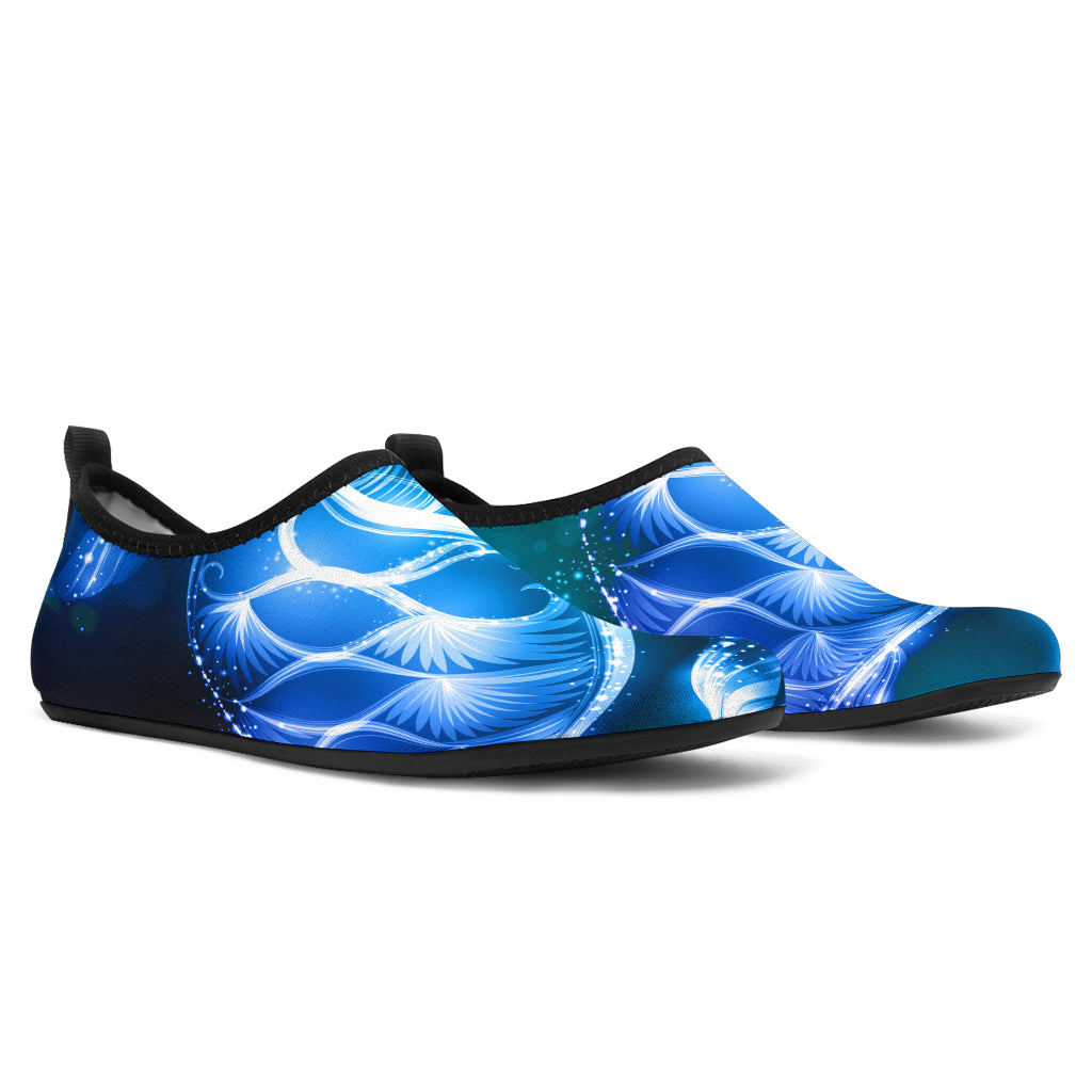 Blue Neon Sea Turtle Print Aqua Water Shoes