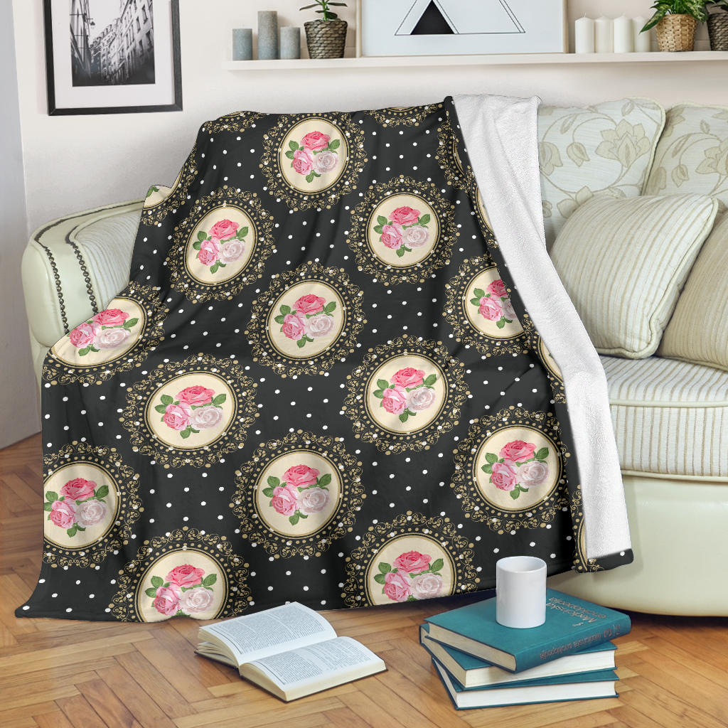 Rose Pattern Print Design RO015 Fleece Blanket
