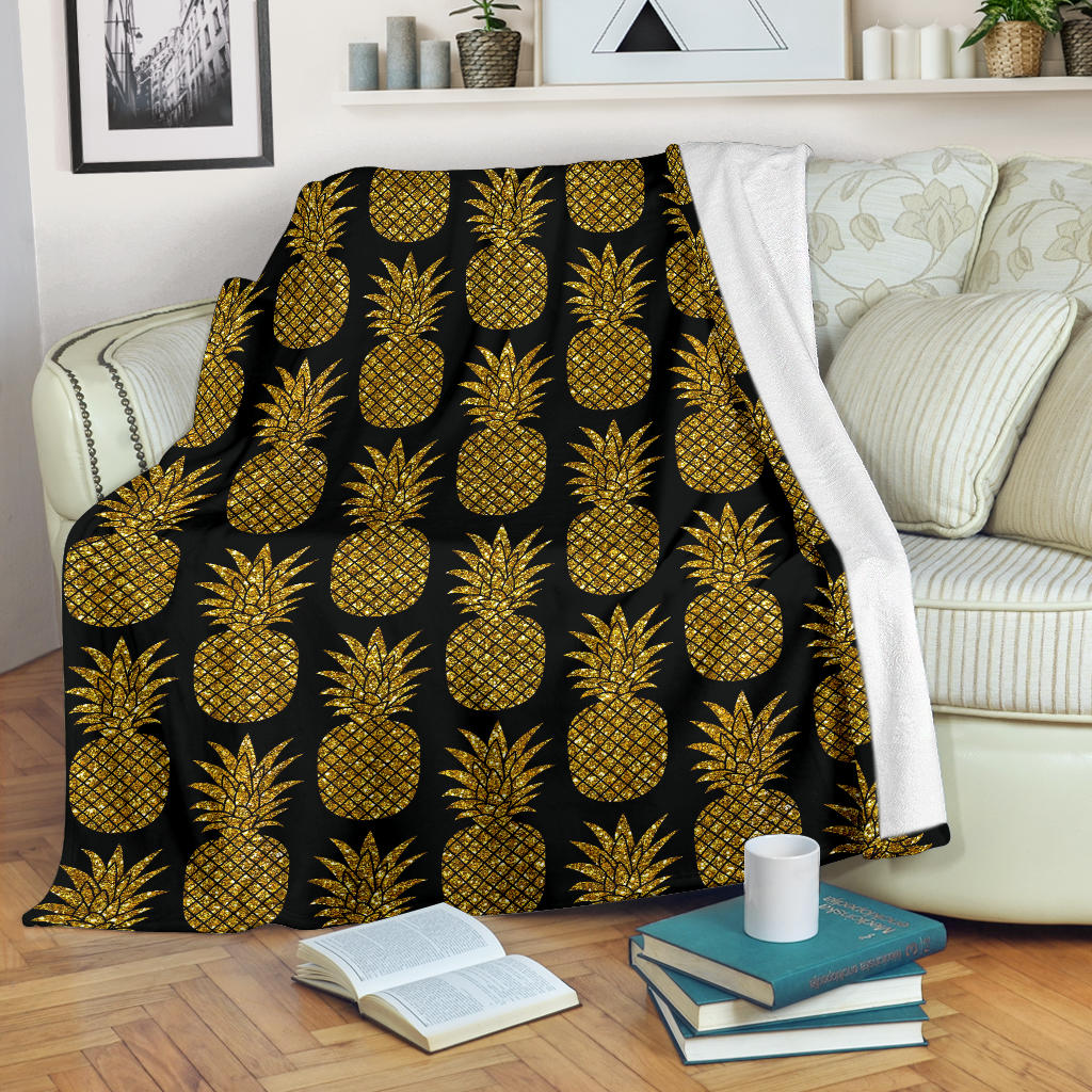Gold Pineapple Pattern Print Design PP011 Fleece Blanket