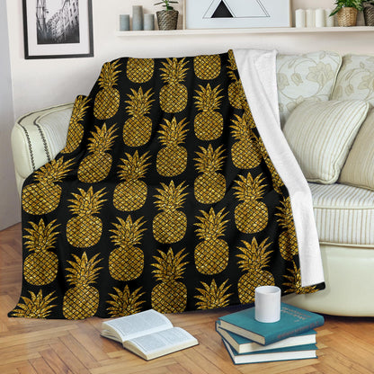 Gold Pineapple Pattern Print Design PP011 Fleece Blanket