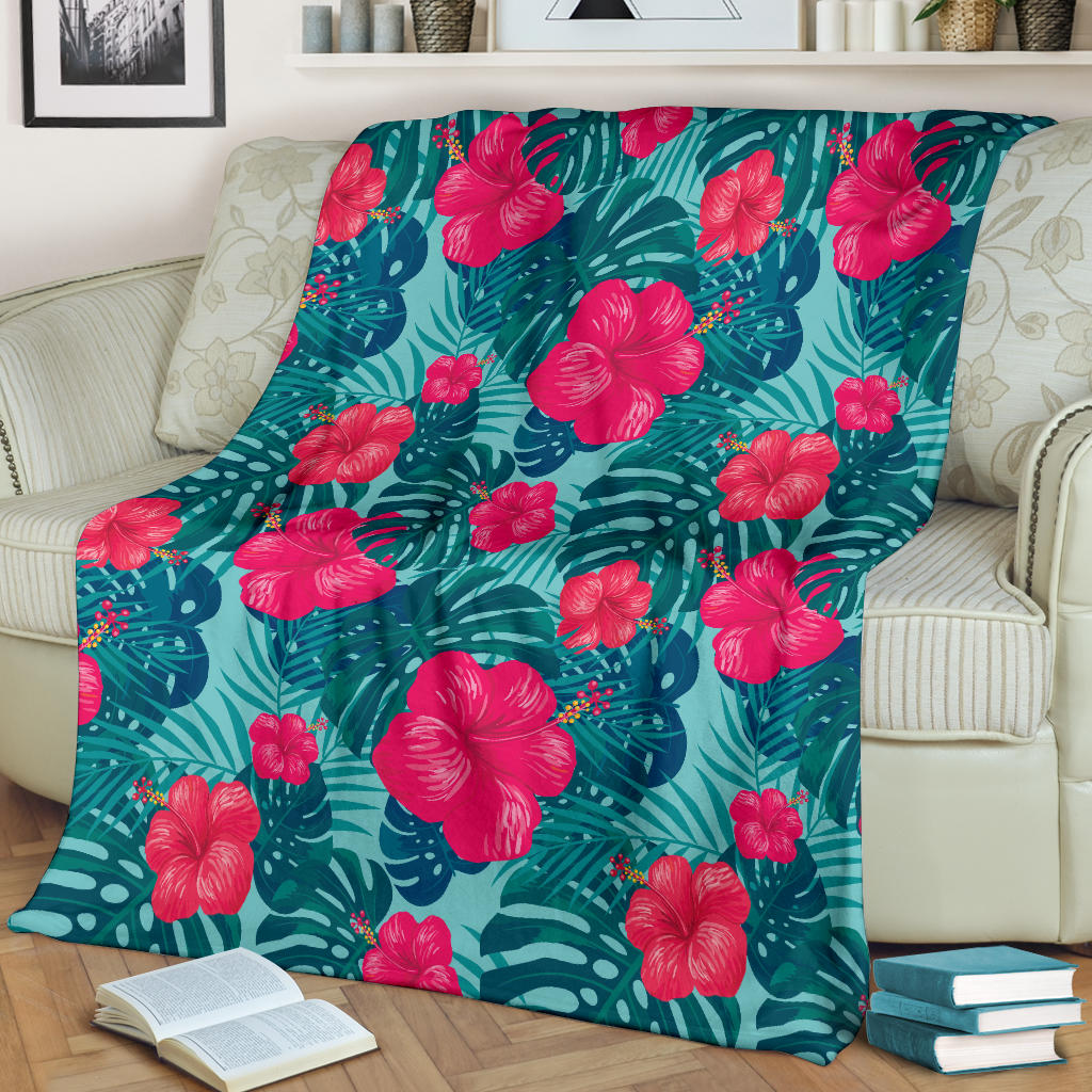 Red Hibiscus Pattern Print Design HB017 Fleece Blanket