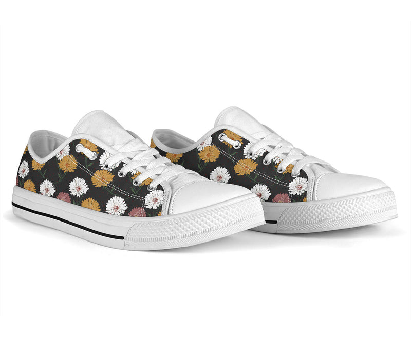 Daisy Pattern Print Design DS04 White Bottom Low Top Shoes