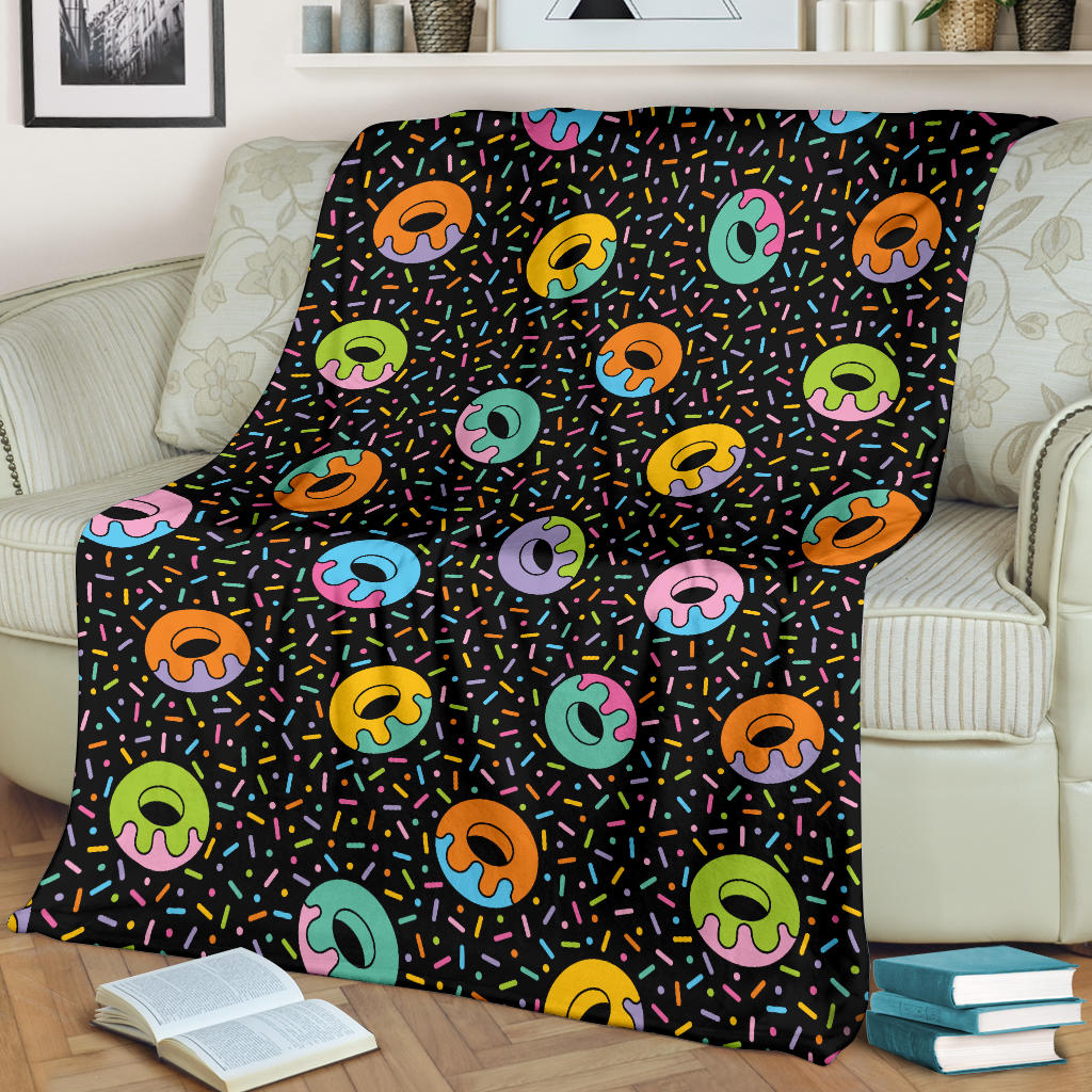 Donut Pattern Print Design DN012 Fleece Blanket