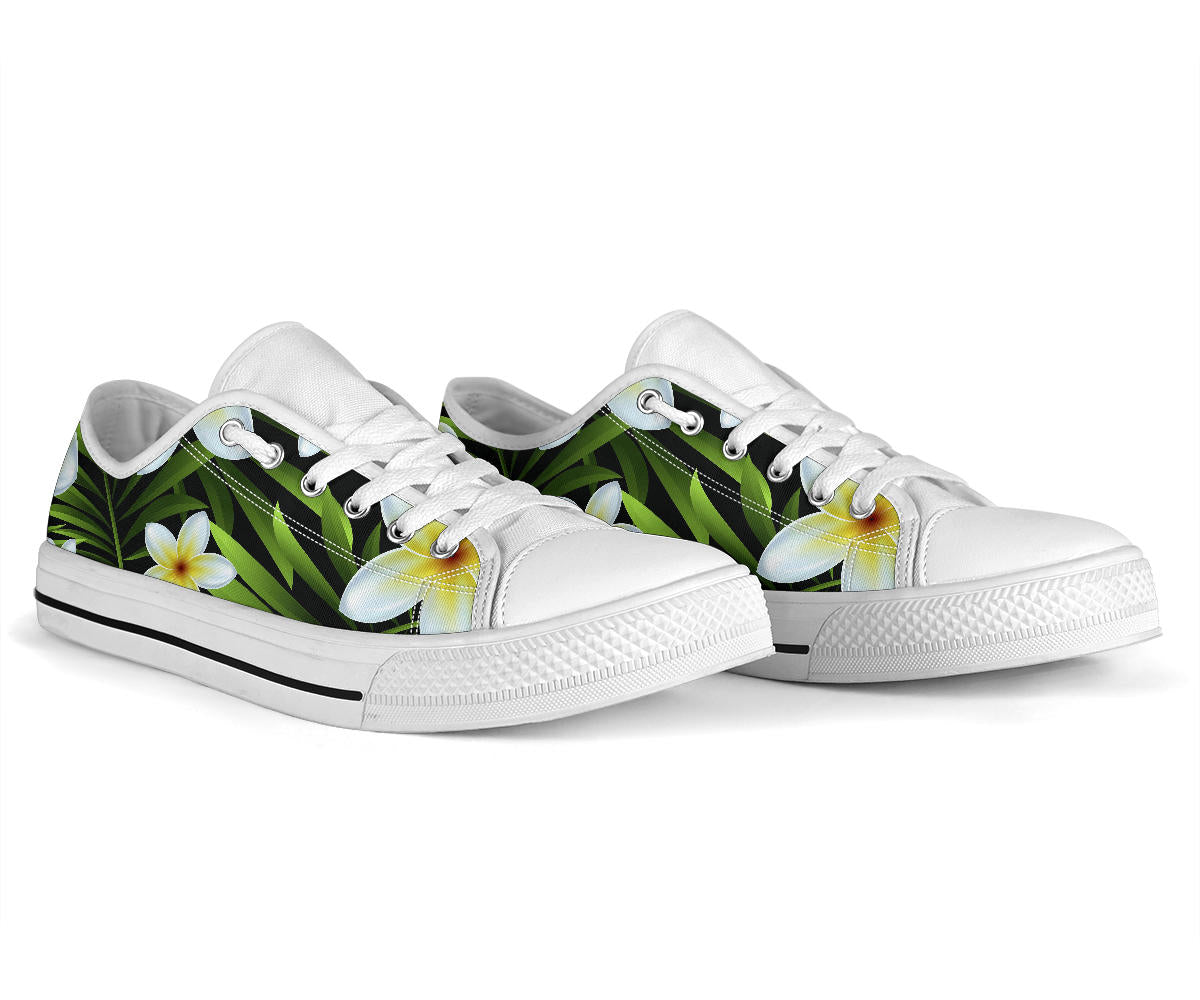 White Plumeria Pattern Print Design PM06 White Bottom Low Top Shoes