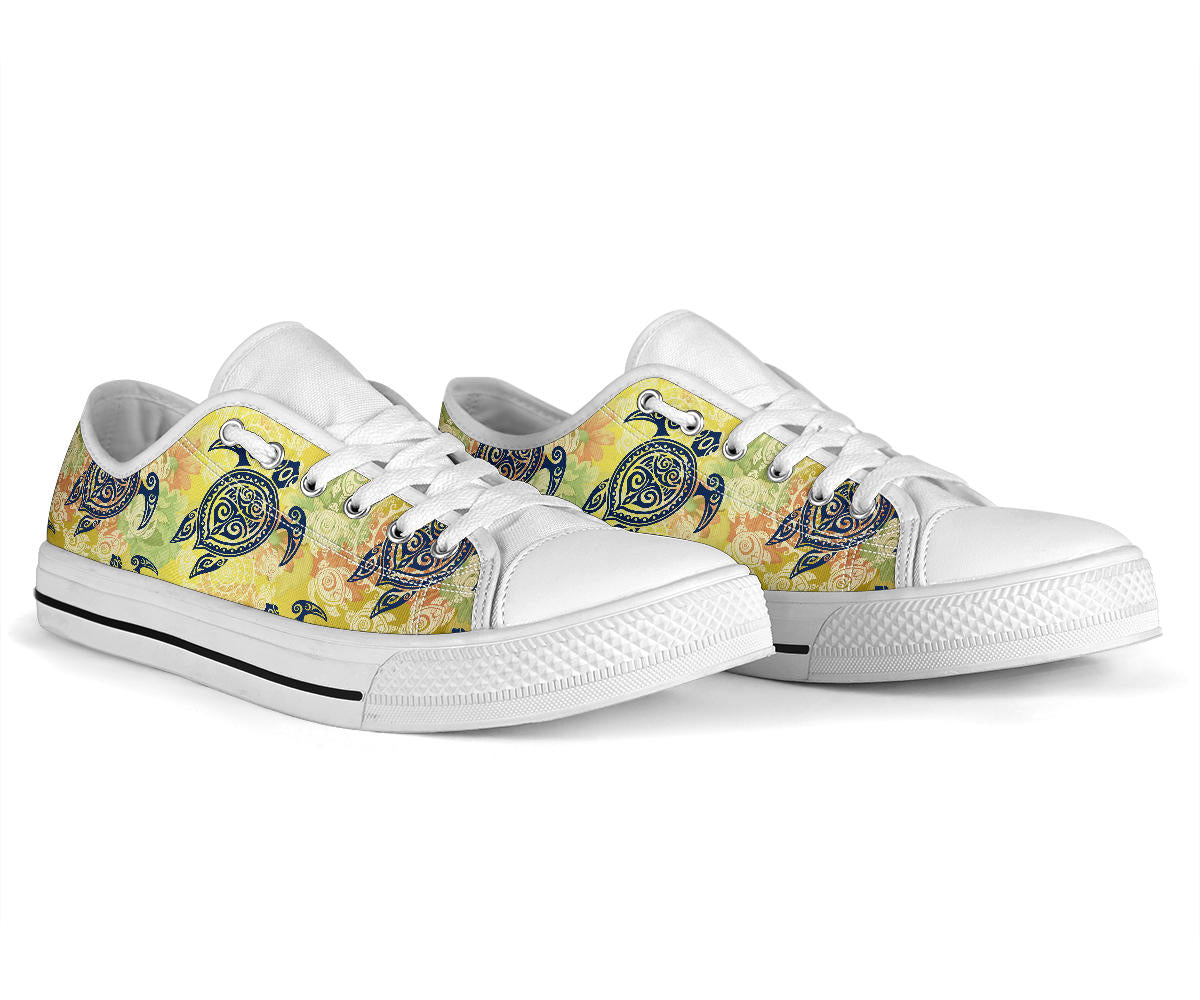 Hawaiian Turtle Tribal Design Print White Bottom Low Top Shoes