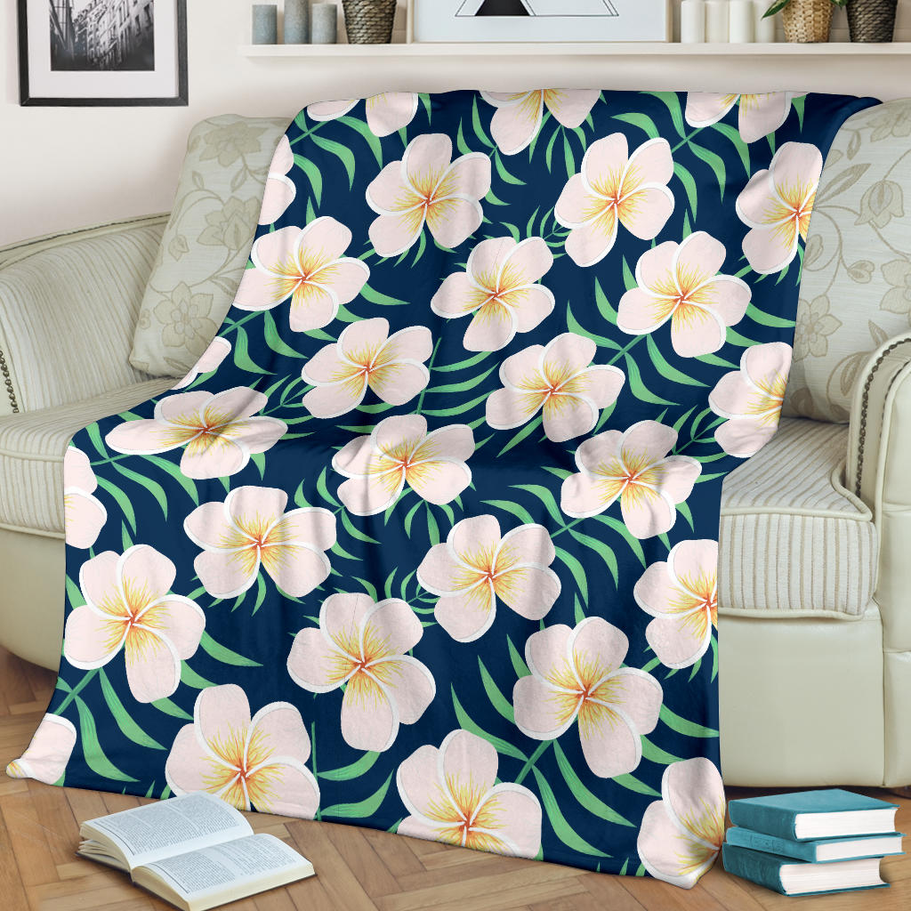 Pink Plumeria Pattern Print Design PM016 Fleece Blanket