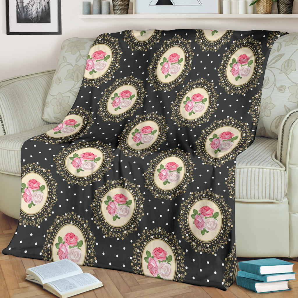 Rose Pattern Print Design RO015 Fleece Blanket