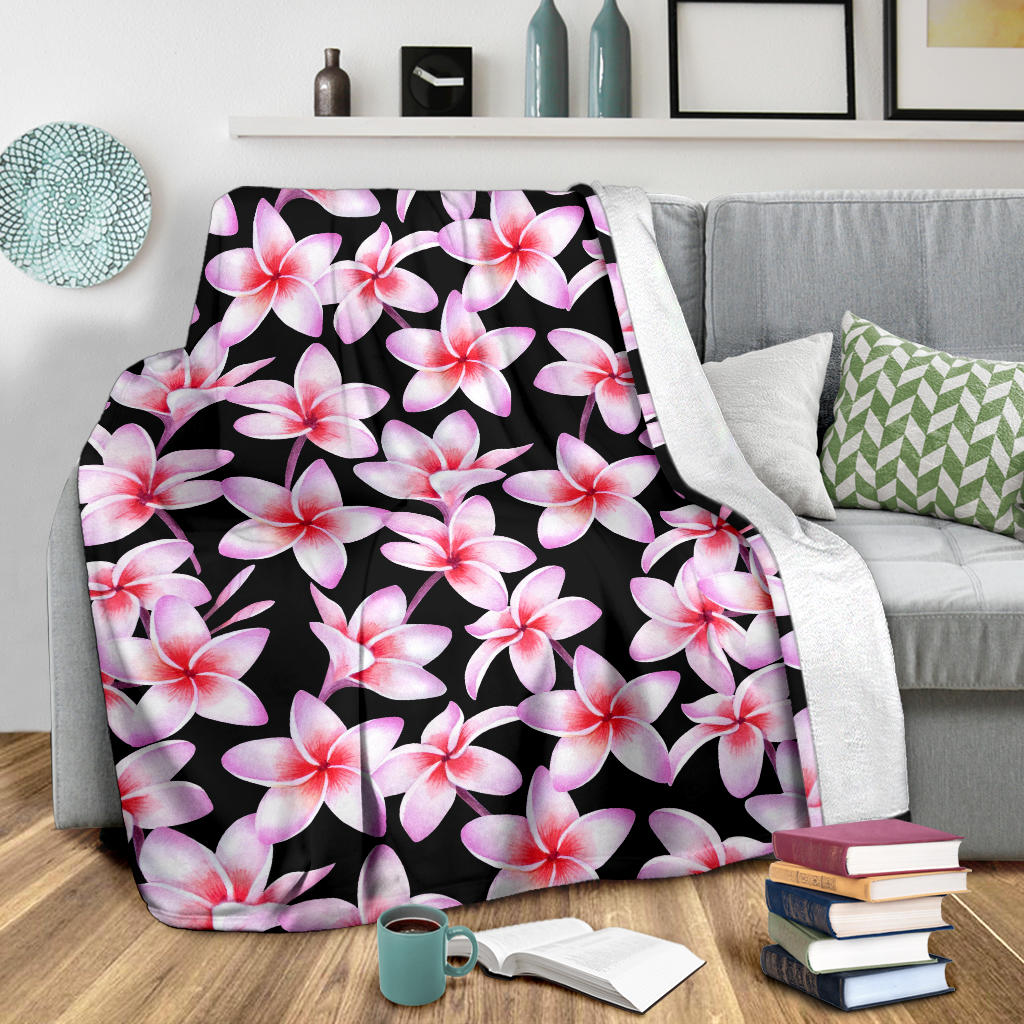 Pink Plumeria Pattern Print Design PM09 Fleece Blanket